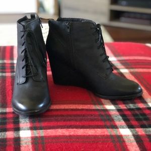 Lucky Brand Leather Wedge Ankle Boot 3” Heel